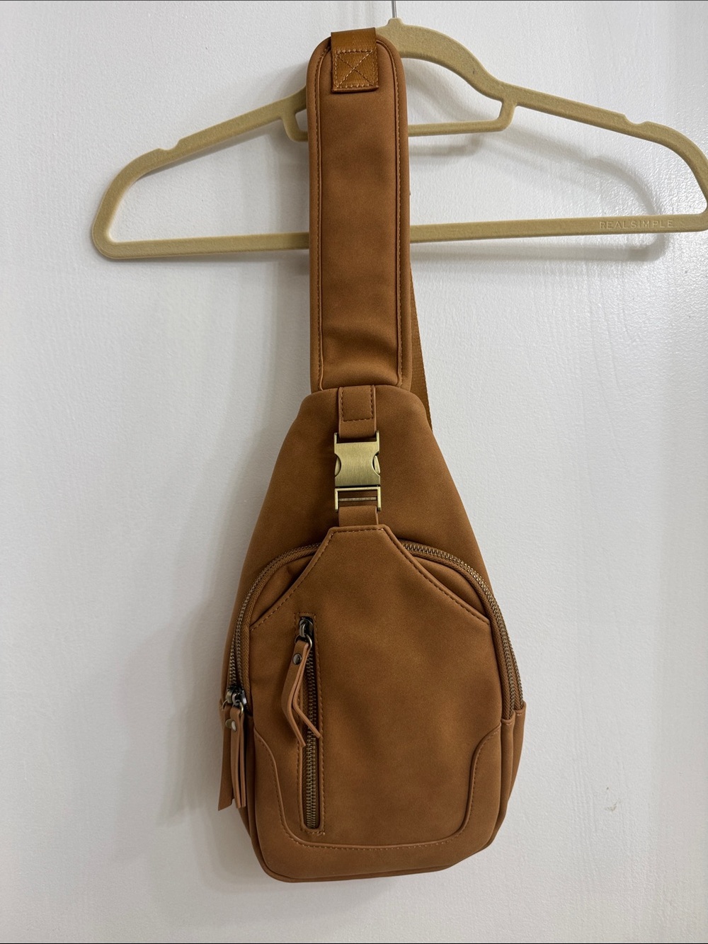 Antik Kraft Tan Crossbody Sling Bag with Gold Buckle